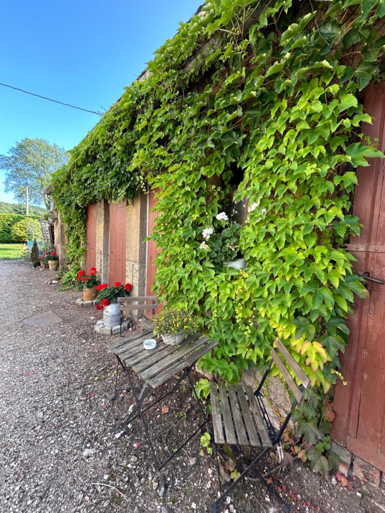 Geraeumige Ferienwohnung Im Gruenen Lichtenstein  Exterior photo